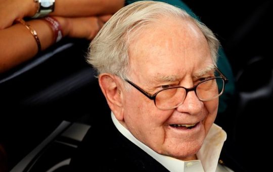 Tagumpay ng Buffett: Berkshire, isang minahan ng ginto na higit sa 500,000 dolyar bawat bahagi