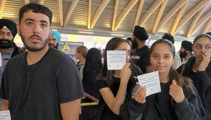 Ang mga kabataang miyembro ng komunidad ng Sikh ay bumoto sa Khalistan Referendum.  — Larawan ng may-akda