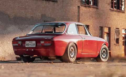 alfa romeo 2000 gtv