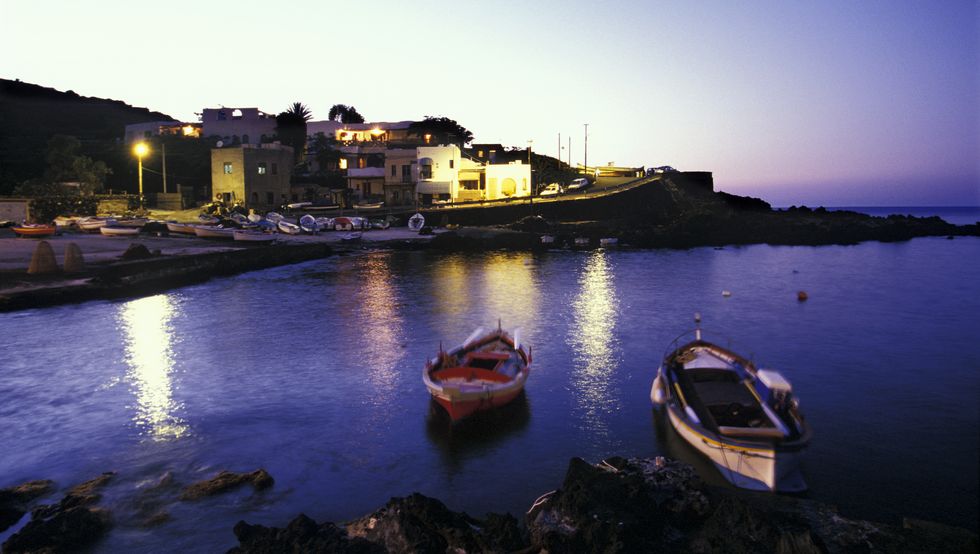 italy, sicily, pantelleria island gadir, ang daungan