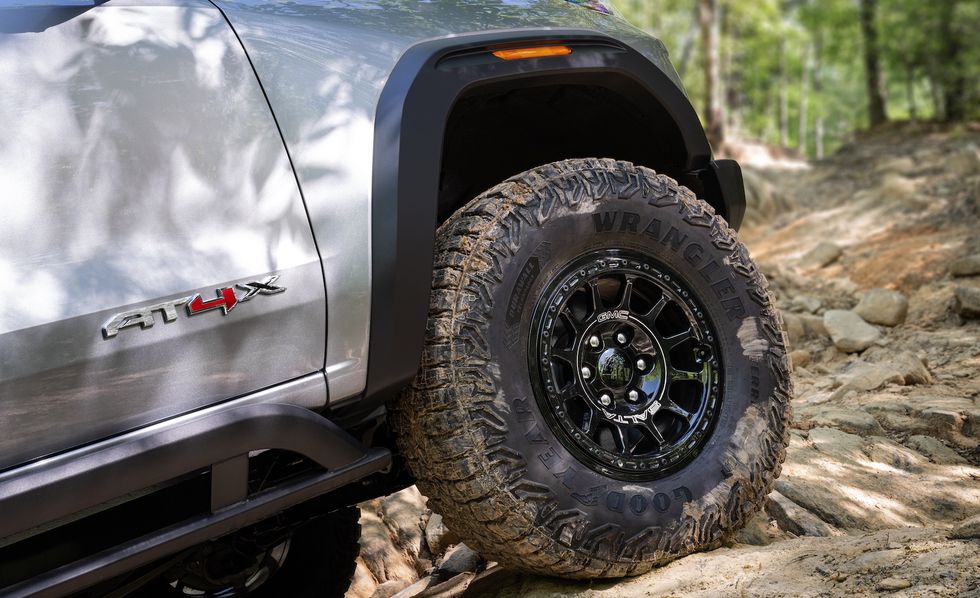 2024 GMC Canyon AT4X AEV na mga gulong at gulong 2024 gmc canyon at4x aev gulong at gulong